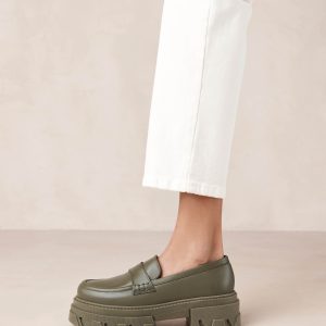 Trailblazer Green Leather Loafers
