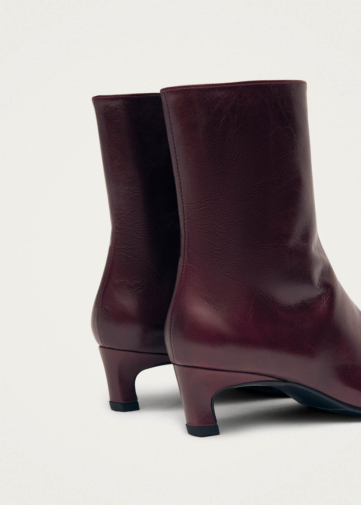 Ambar Rift Burgundy Leather Ankle Boots - Image 5